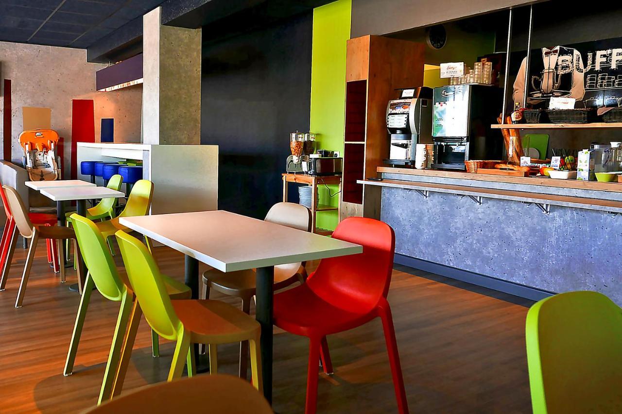 Hotel Ibis Budget Laval Bonchamp Les Laval Екстер'єр фото